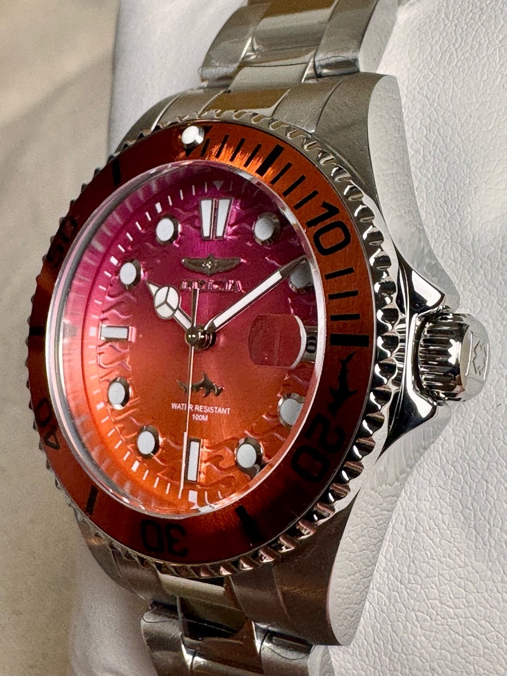 Invicta Pro Diver Red/Orange 34mm Women's Quartz Dive Watch 50924 NWT - Picture 5 of 7